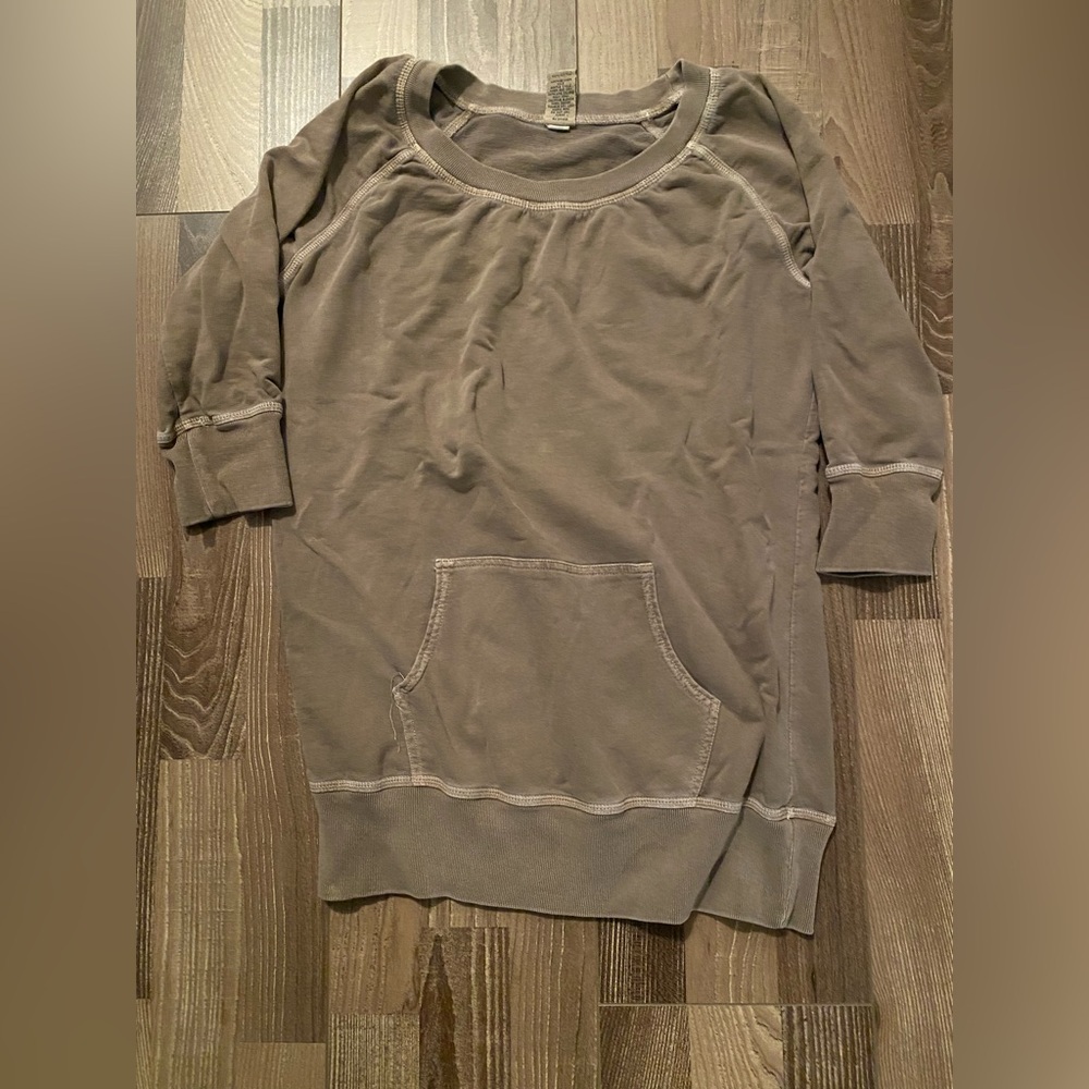 Gap Mid-Weight 3/4 Length Sleeve Shirt